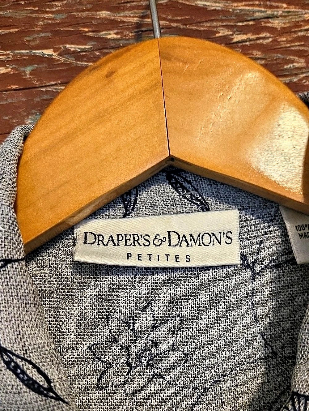NWOT Draper's & Damon's Navy Blue Floral Embroidered Button-Front Shirt - Picture 2 of 8